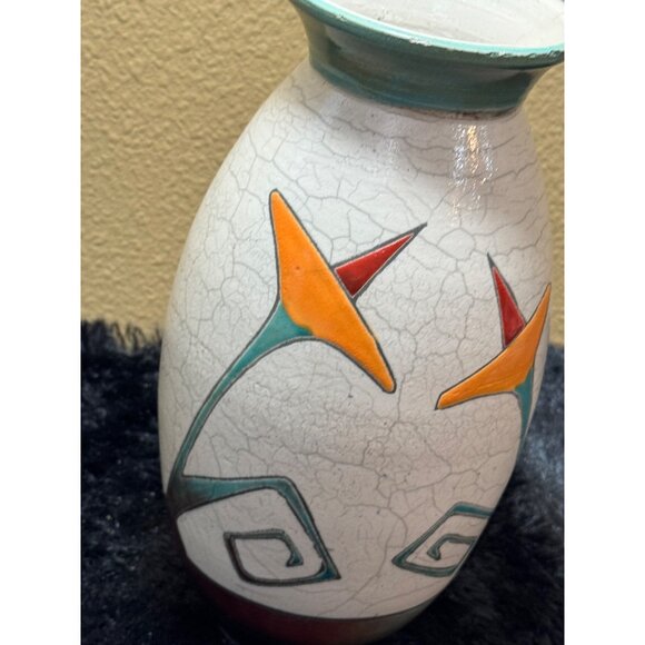 Vintage Pottery Vase Stamped SG Stands 9.5" Tall - Picture 3 of 10